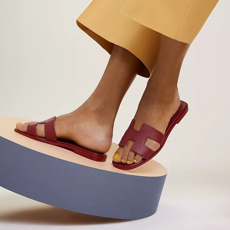 Oran sandal